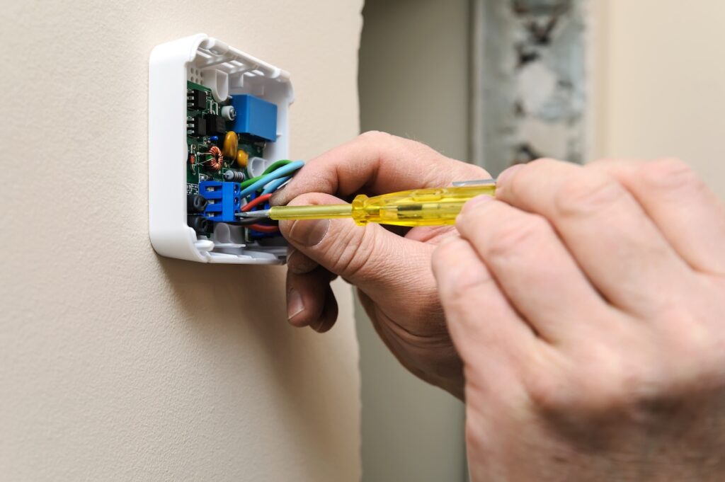 installing wiring for thermostat